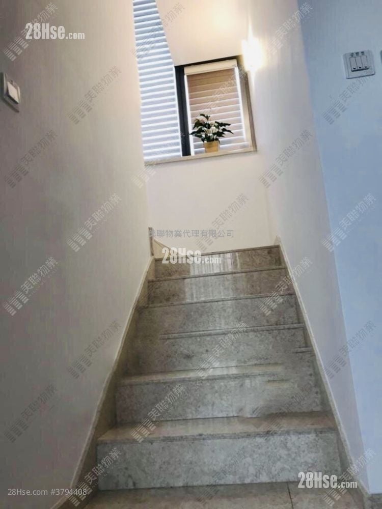 尔峦 售盘 3 房 , 3 浴室 1,422 平方尺