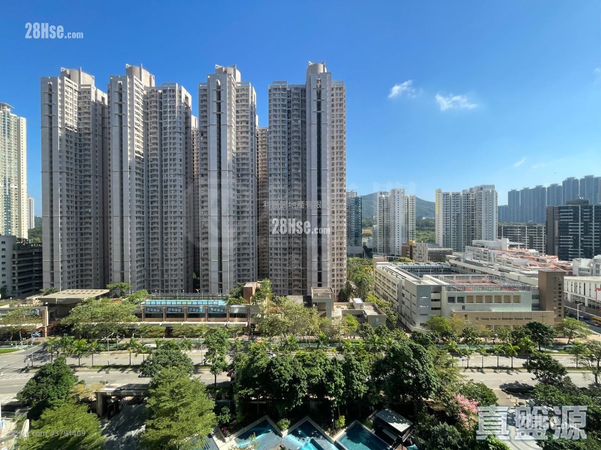 The Wings Rental 3 Bedrooms , 3 Bathrooms 827 ft²