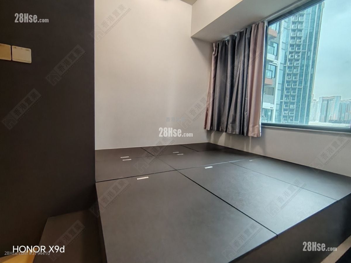 K. Summit Rental 293 ft²