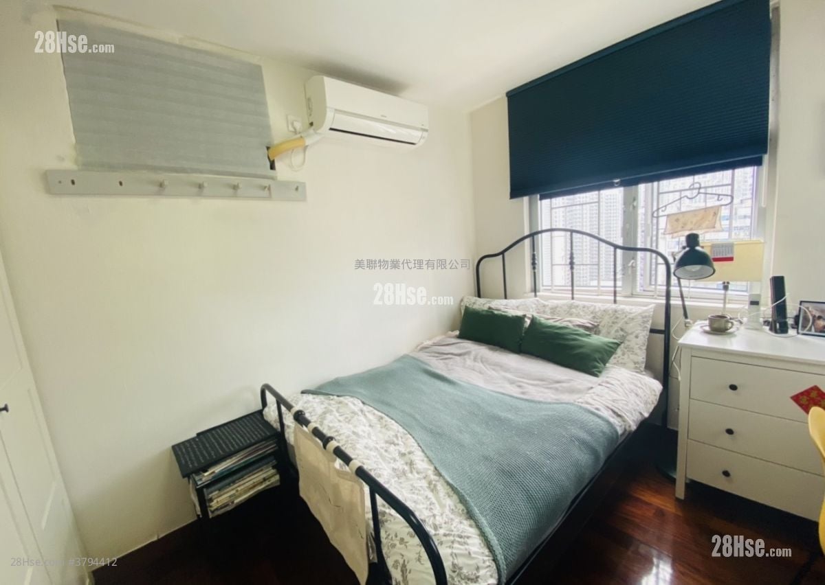 Taikoo Shing Sell 3 Bedrooms , 1 Bathroom 583 ft²