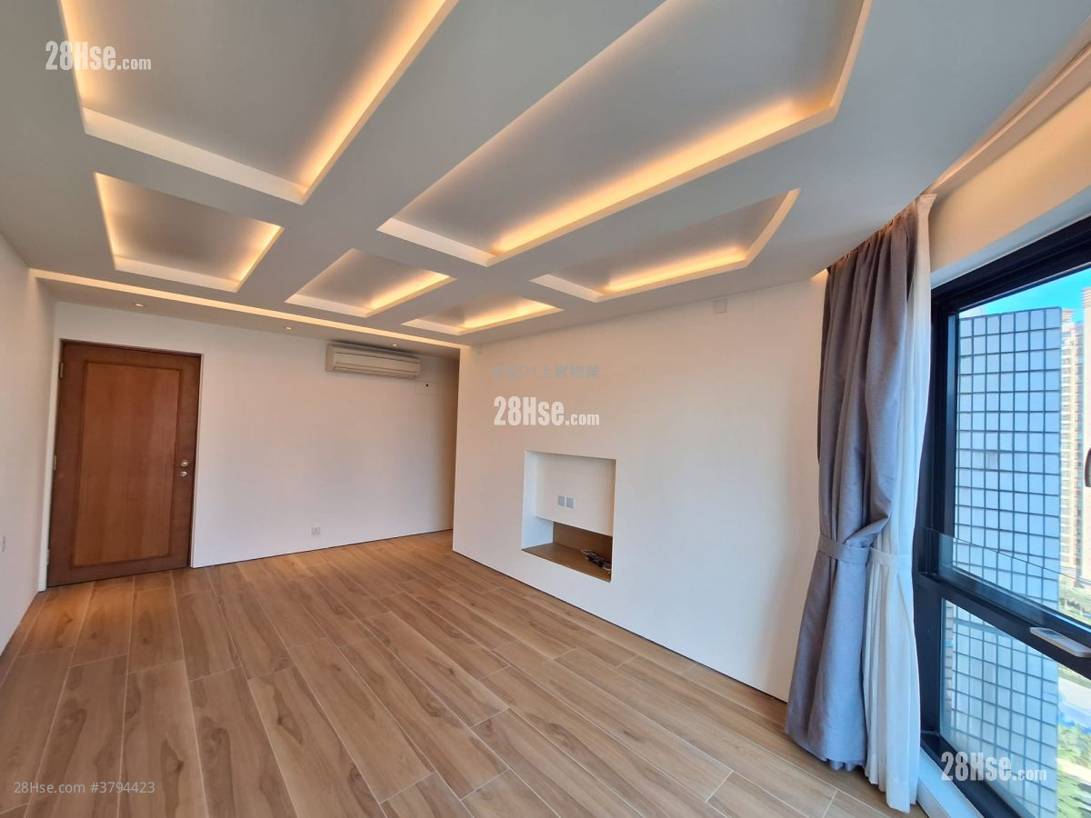 King's Park Villa Sell 4 Bedrooms , 4 Bathrooms 2,090 ft²