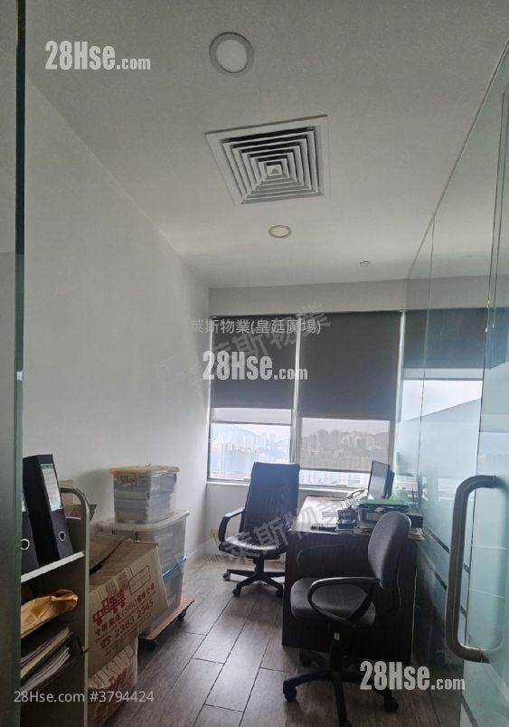 One Midtown Rental 2 Bedrooms 760 ft²