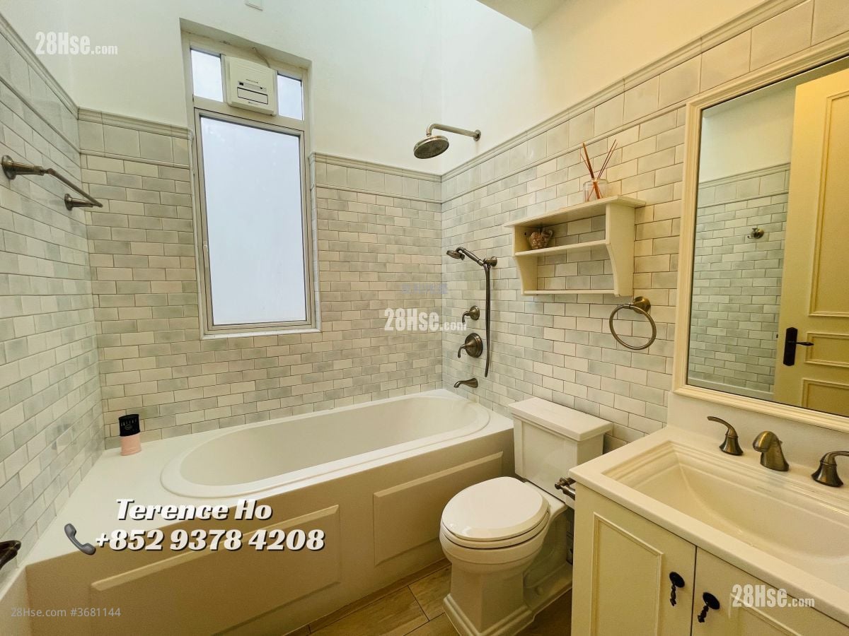 One Beacon Hill Sell 4 Bedrooms , 3 Bathrooms 1,887 ft²