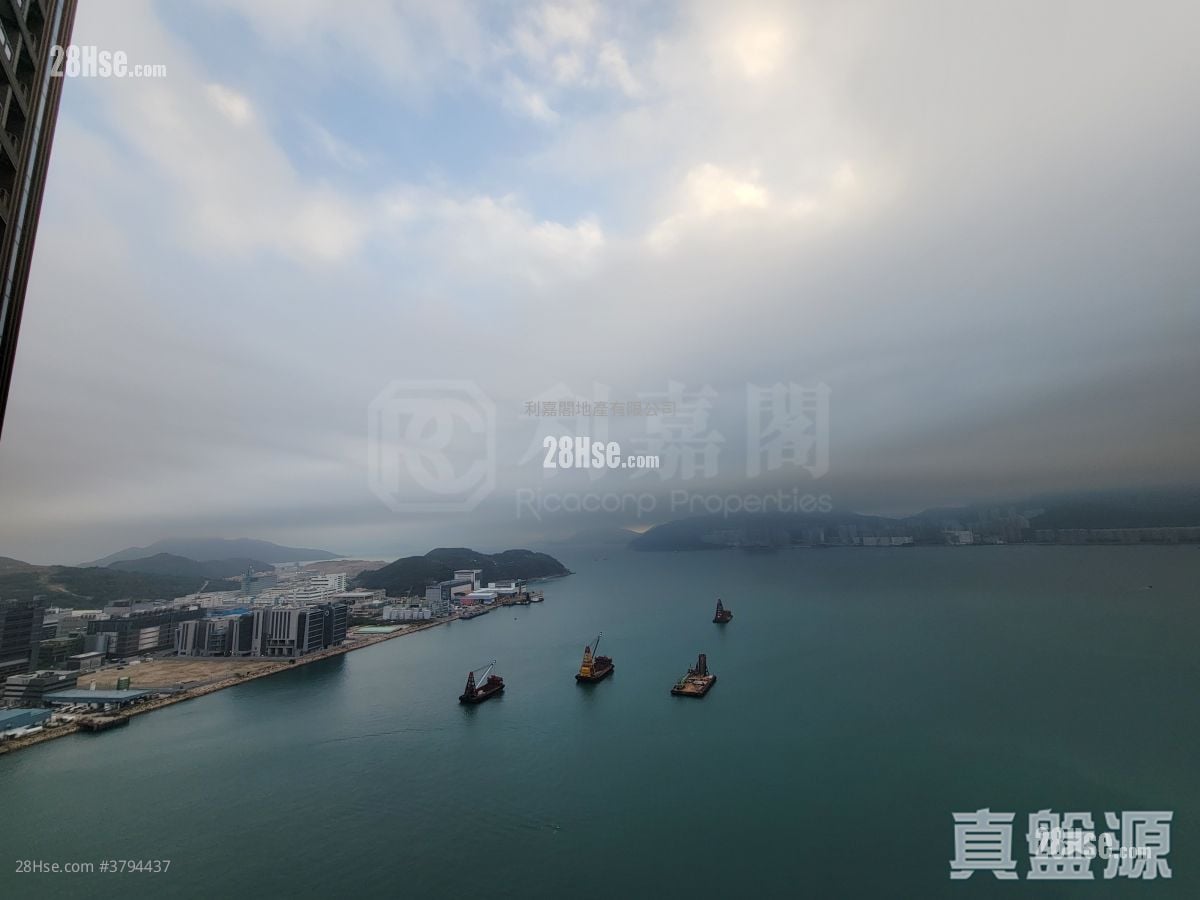 LP10 租盘 3 房 , 2 浴室 921 平方尺