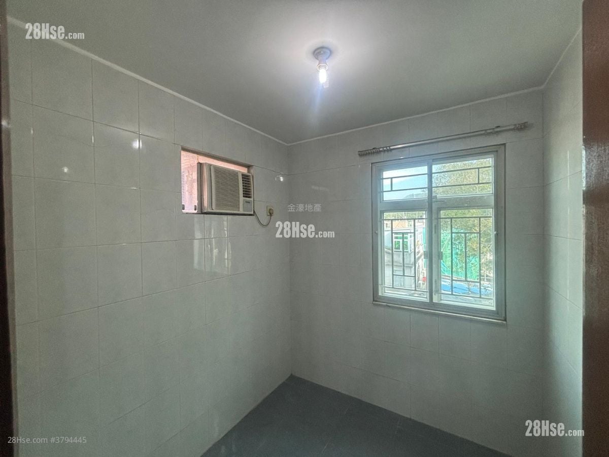 Village Rental 2 Bedrooms , 1 Bathroom 350 ft²