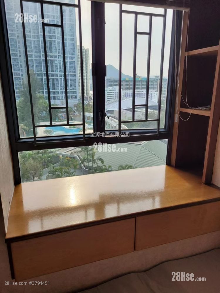 Bayshore Towers Rental 5+ Bedrooms 532 ft²