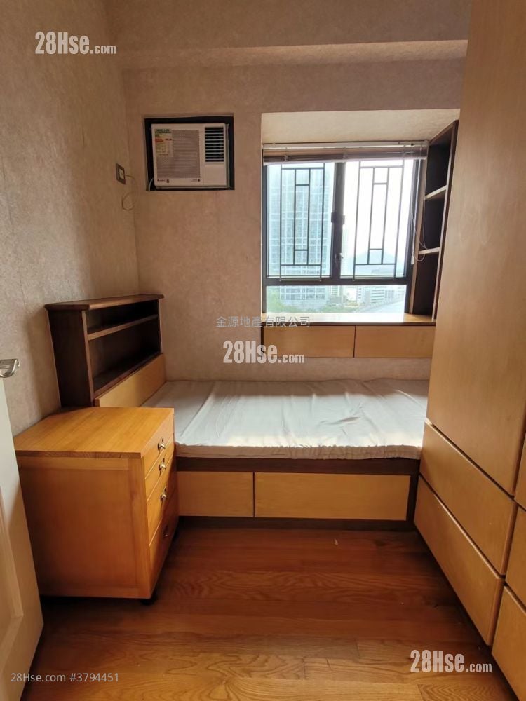 Bayshore Towers Rental 5+ Bedrooms 532 ft²