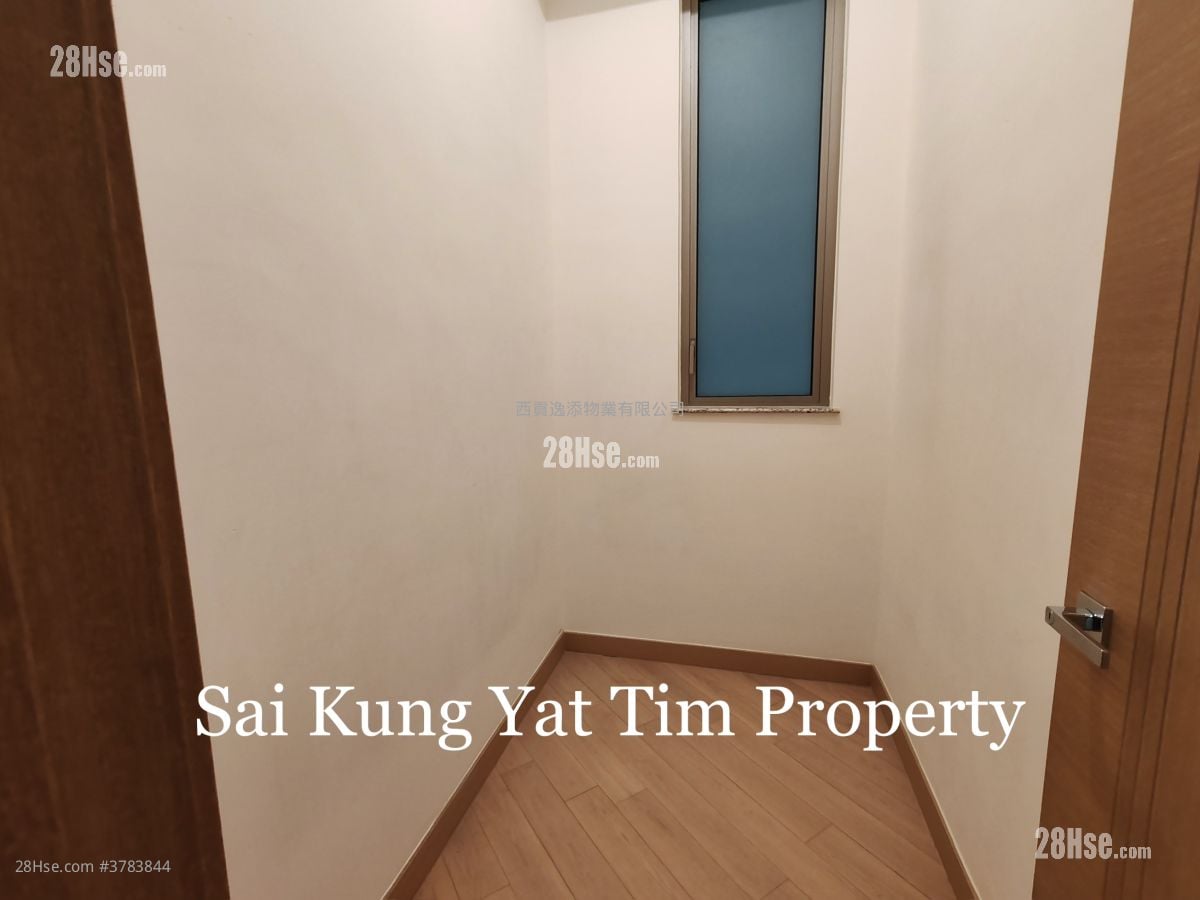 逸珑园 售盘 2 房 , 1 浴室 699 平方尺