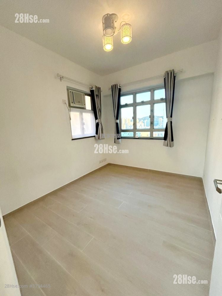 金龙园 售盘 3 房 , 1 浴室 576 平方尺