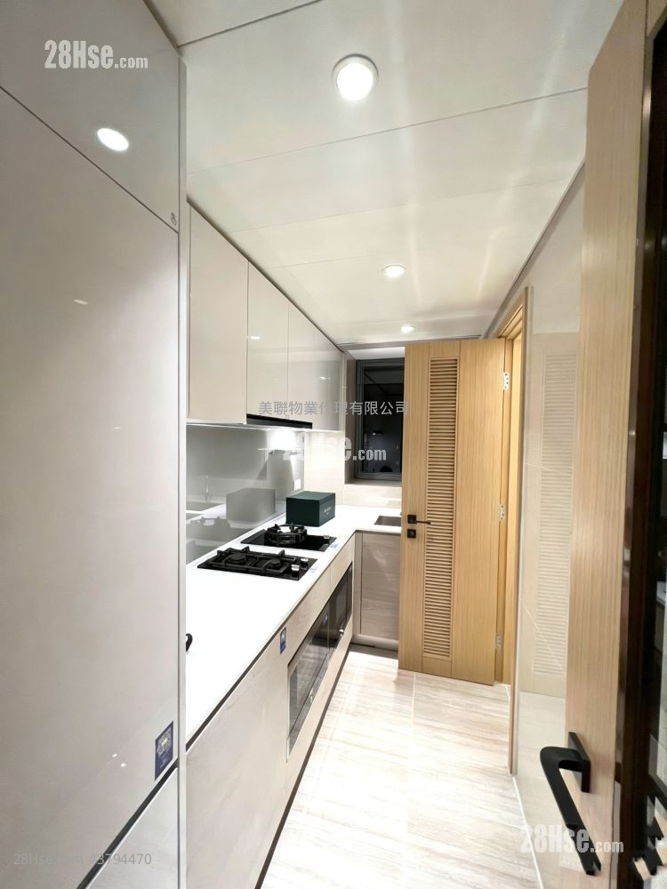 Grand Montara 售盘 3 房 , 2 浴室 789 平方尺