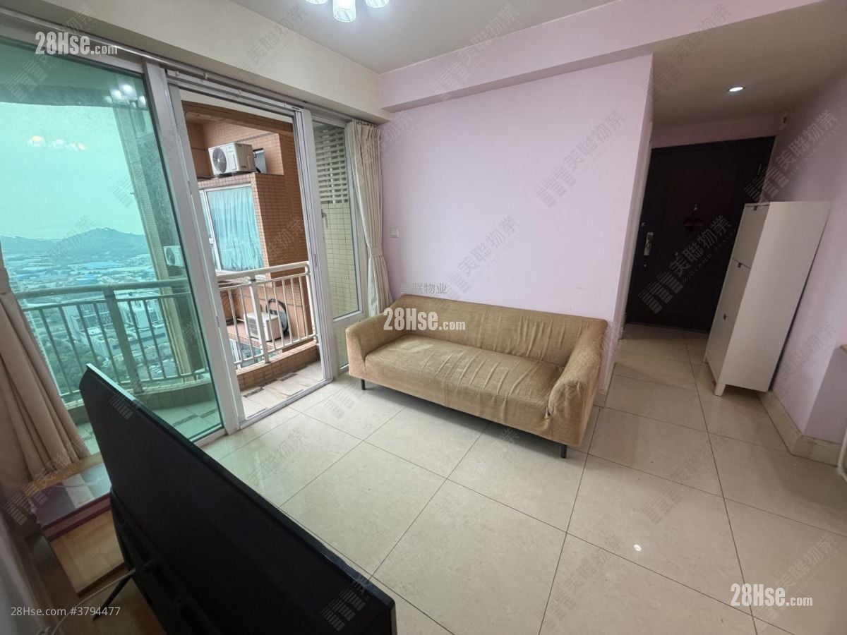 Central Park Towers Sell 2 Bedrooms , 1 Bathroom 498 ft²