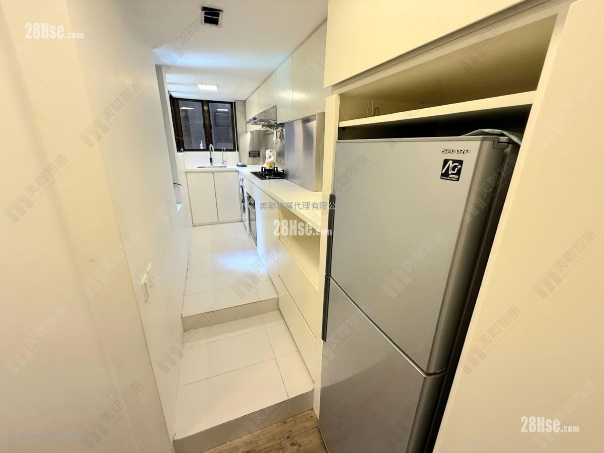 Yiu Pont House Sell 1 Bedroom , 1 Bathroom 419 ft²