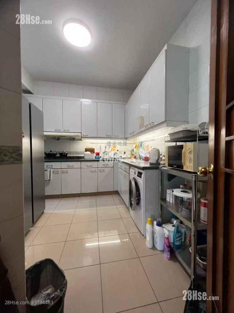 奕翠园 租盘 4 房 , 3 浴室 1,022 平方尺