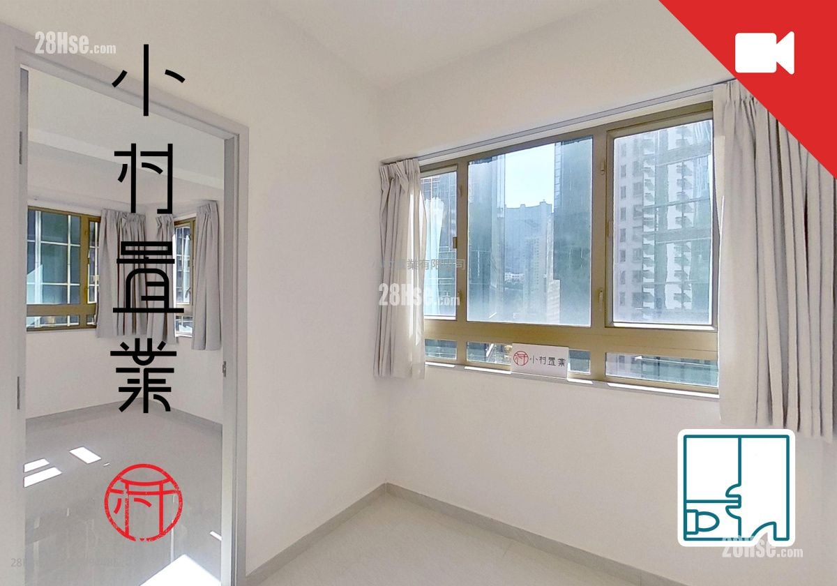 living room: Yee Wo Place Rental 2 Bedrooms , 1 Bathroom 416 ft²