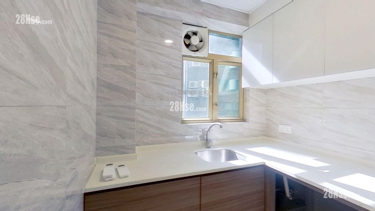 kitchen: Yee Wo Place Rental 2 Bedrooms , 1 Bathroom 416 ft²