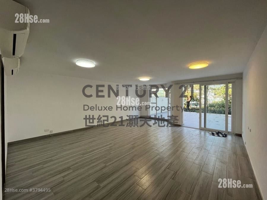 Forest Hill Rental 3 Bedrooms , 2 Bathrooms 1,551 ft²