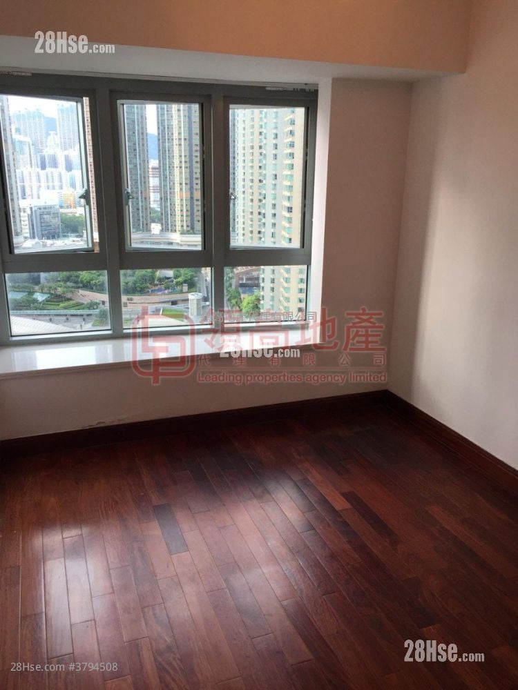 君临天下 售盘 2 房 , 2 浴室 743 平方尺