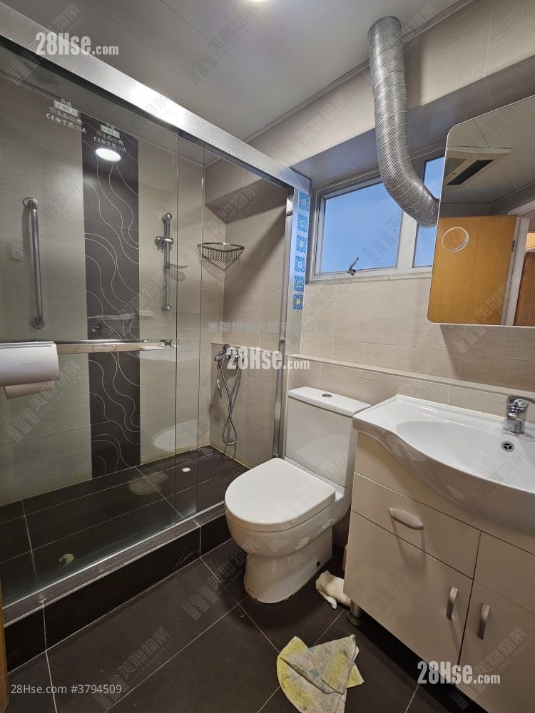 太古城 售盘 3 房 , 2 浴室 922 平方尺