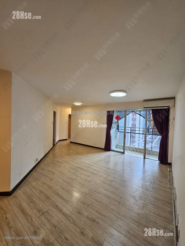 太古城 售盘 3 房 , 2 浴室 922 平方尺