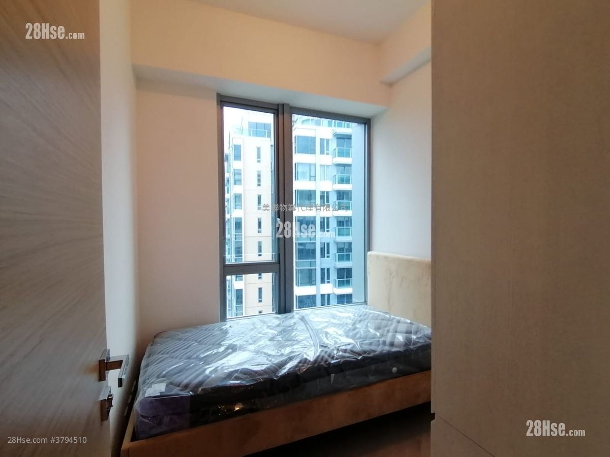 Park Yoho Sell 3 Bedrooms , 1 Bathroom 572 ft²