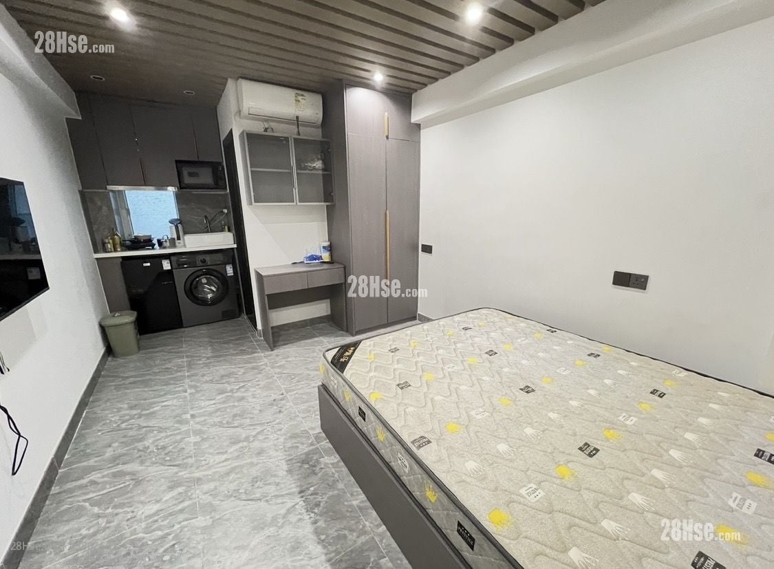 唐楼 租盘 2 房 , 1 浴室 300 平方尺