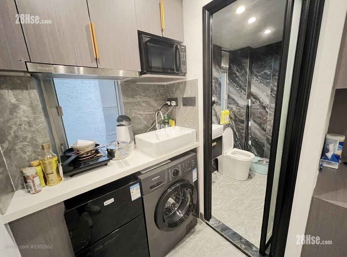 唐楼 租盘 2 房 , 1 浴室 300 平方尺