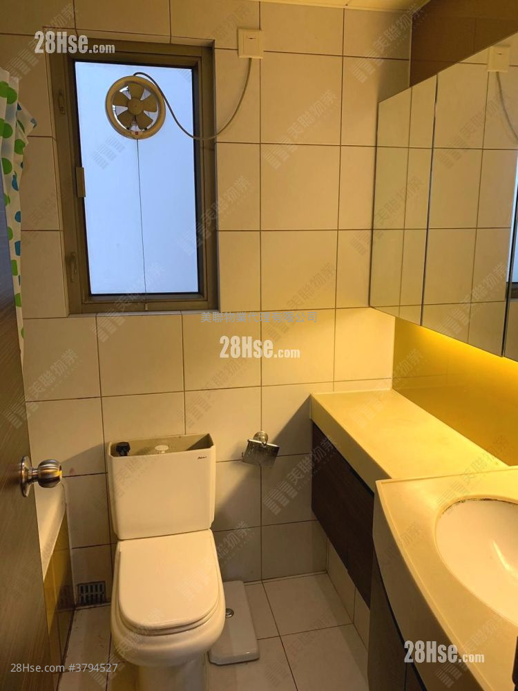 汇豪峰 售盘 3 房 , 1 浴室 573 平方尺