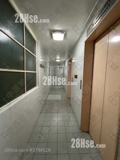 荃锦中心 租盘 2 房 , 1 浴室 438 平方尺