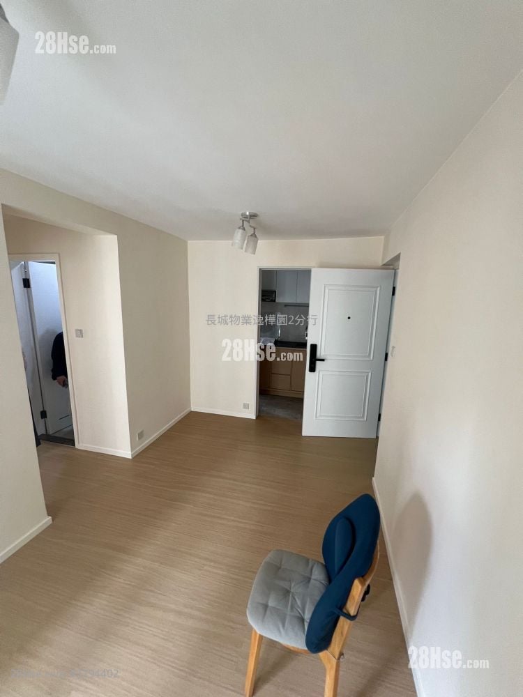 Nan Fung Sun Chuen Rental 2 Bedrooms , 1 Bathroom 391 ft²