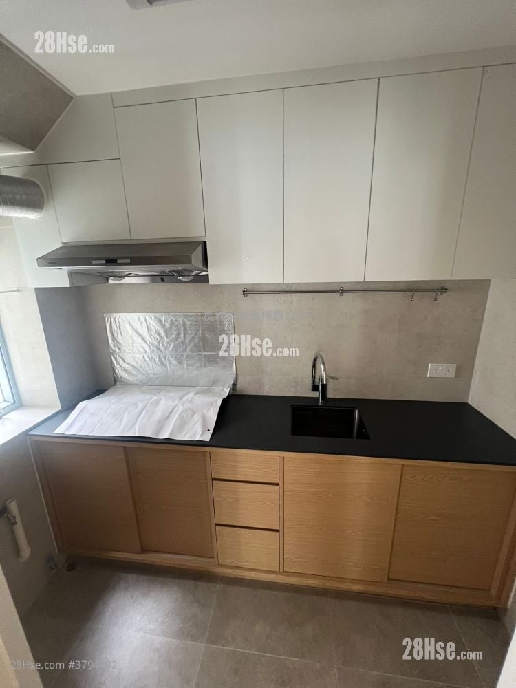 Nan Fung Sun Chuen Rental 2 Bedrooms , 1 Bathroom 391 ft²