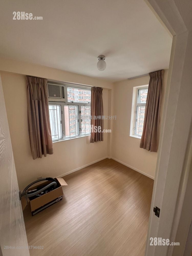 Nan Fung Sun Chuen Rental 2 Bedrooms , 1 Bathroom 391 ft²