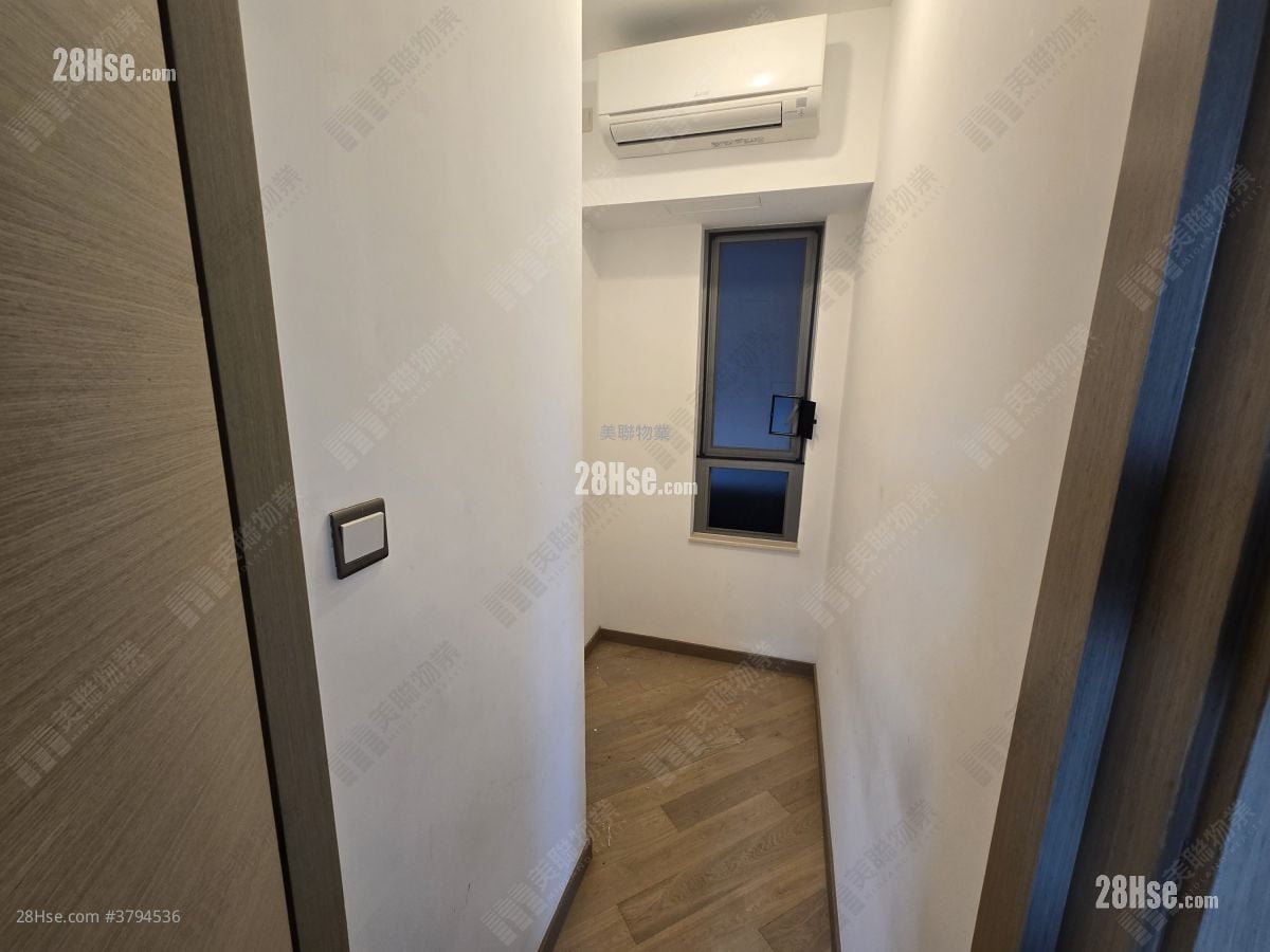 St Martin Rental 3 Bedrooms , 1 Bathroom 509 ft²