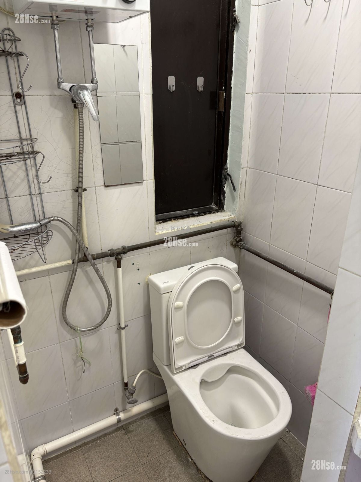 唐楼 租盘 1 房 , 1 浴室 300 平方尺