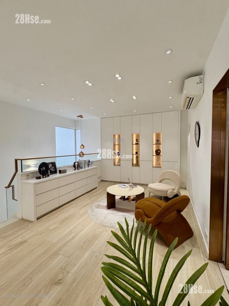 Sau Lai Garden Sell 2,655 ft²