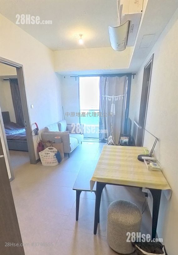 Yoho West Sell 2 Bedrooms , 1 Bathroom 360 ft²