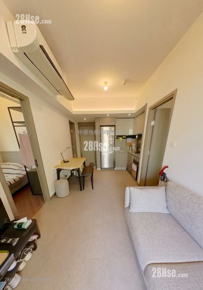 Yoho West Sell 2 Bedrooms , 1 Bathroom 360 ft²