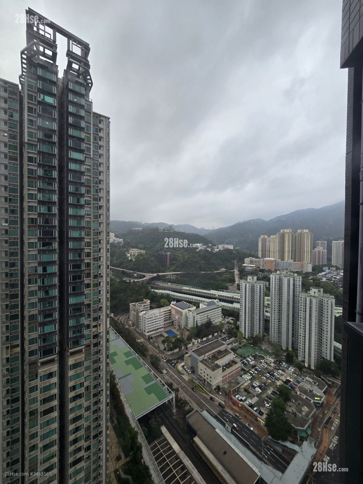 柏傲庄 租盘 3 房 , 2 浴室 671 平方尺