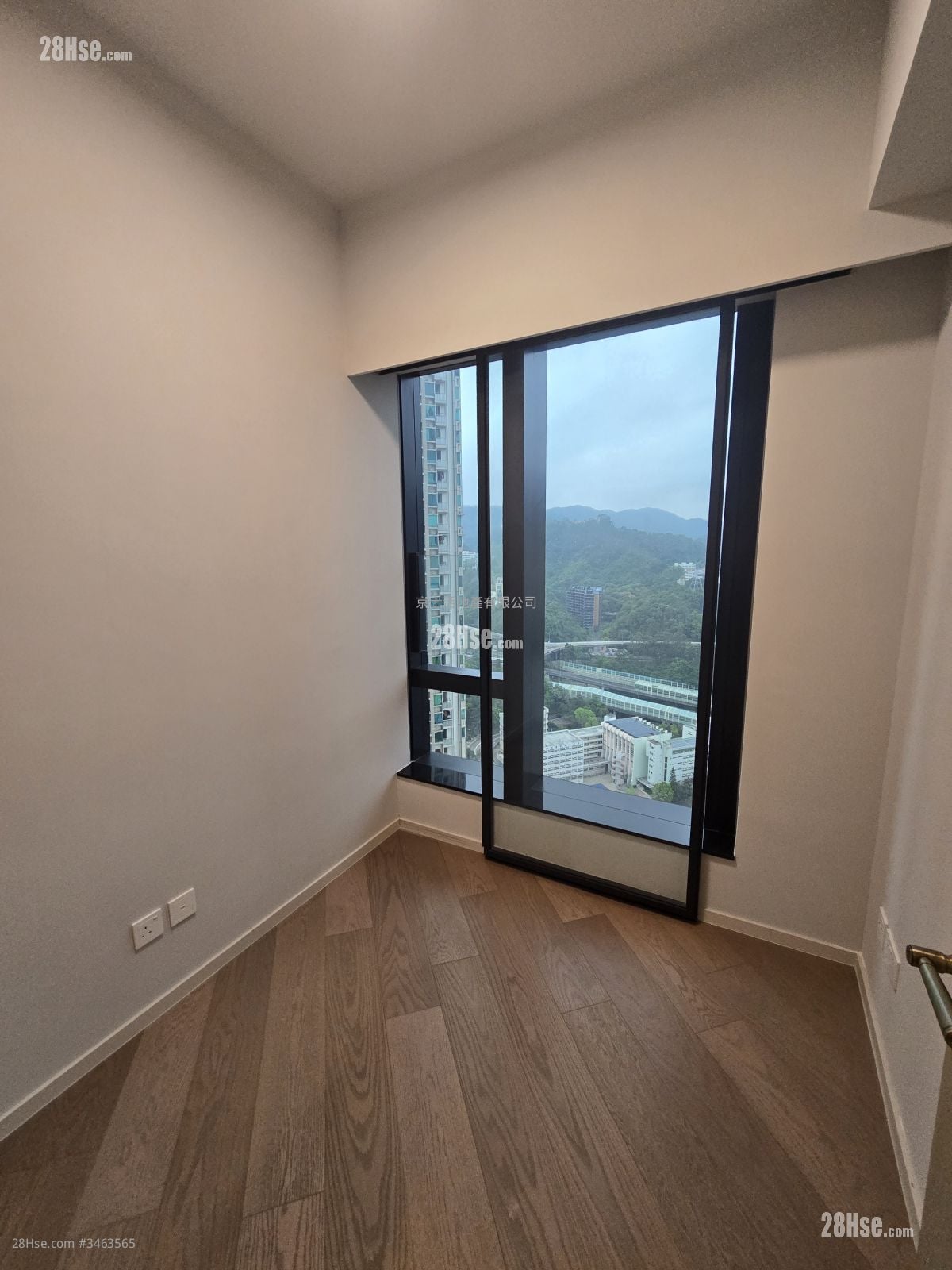 柏傲庄 租盘 3 房 , 2 浴室 671 平方尺