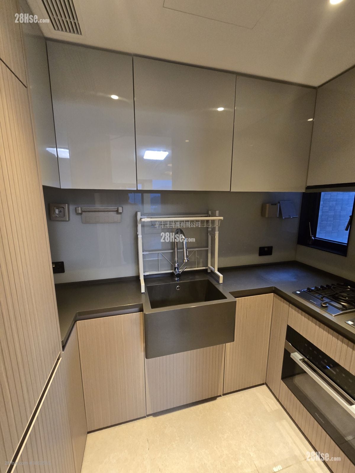 柏傲庄 租盘 3 房 , 2 浴室 671 平方尺