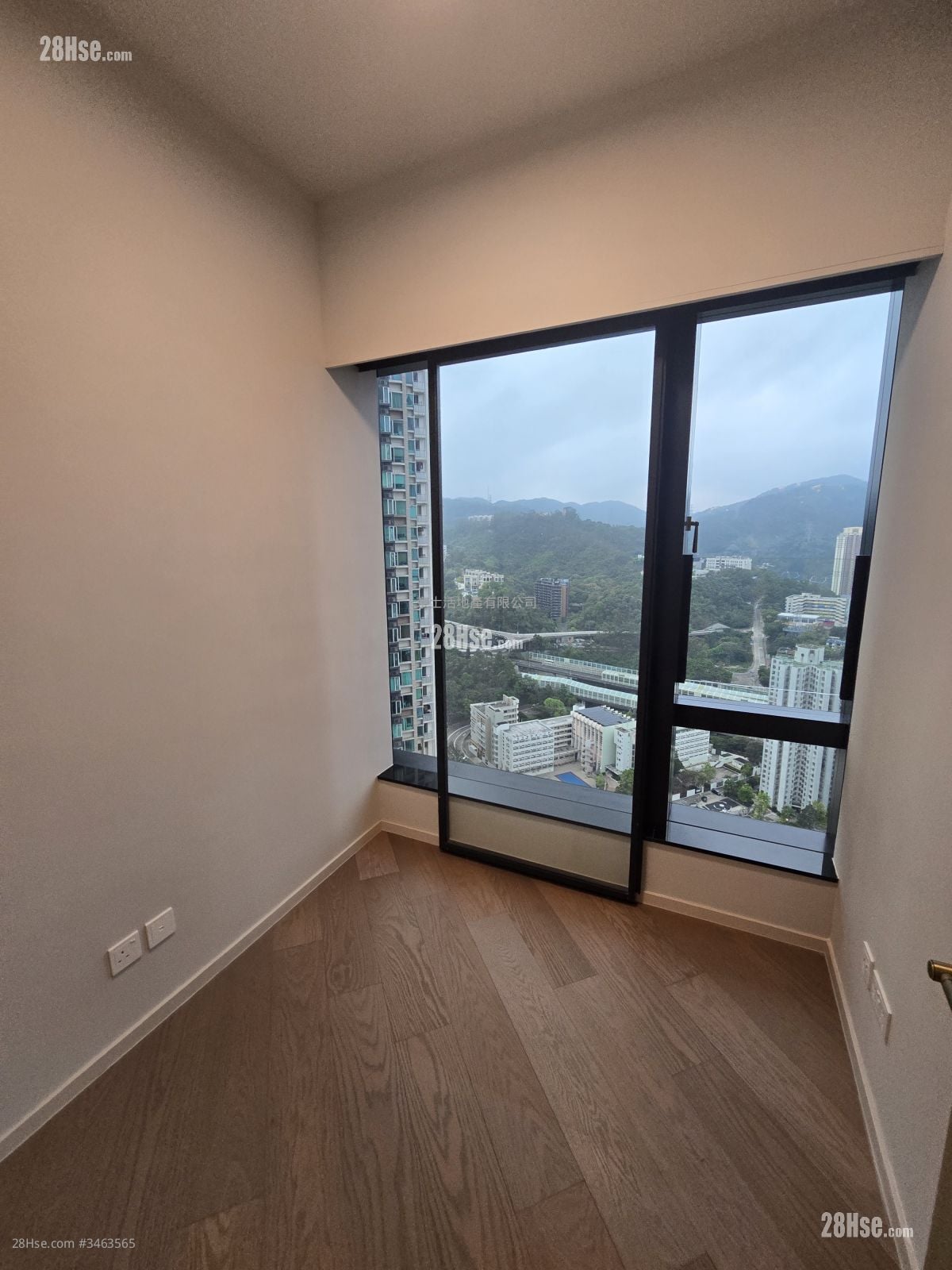 柏傲庄 租盘 3 房 , 2 浴室 671 平方尺