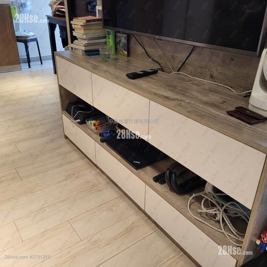 美孚新邨 售盘 3 房 , 2 浴室 446 平方尺