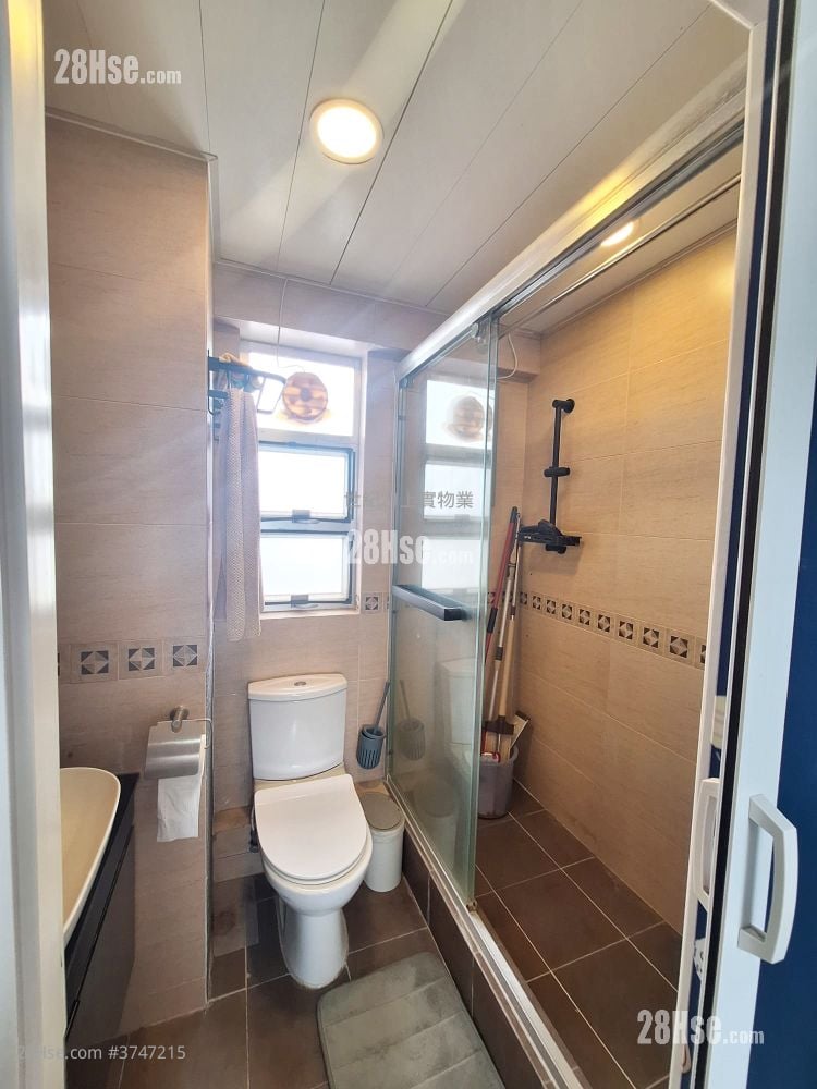 又一村花园 售盘 3 房 , 2 浴室 805 平方尺