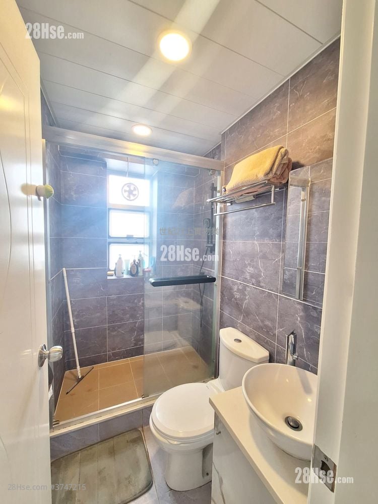 又一村花园 售盘 3 房 , 2 浴室 805 平方尺