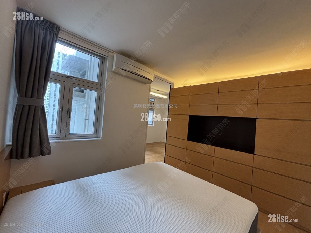Taikoo Shing Sell 1 Bedroom , 1 Bathroom 580 ft²