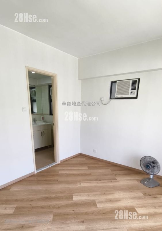 Alpine Garden Sell 3 Bedrooms , 2 Bathrooms 720 ft²