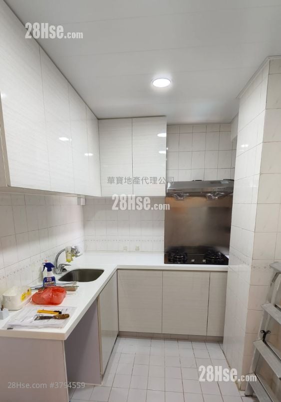 Alpine Garden Sell 3 Bedrooms , 2 Bathrooms 720 ft²