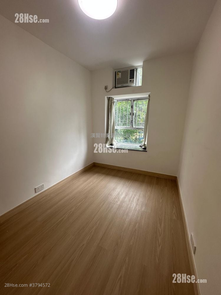 Academic Terrace Sell 2 Bedrooms , 1 Bathroom 531 ft²