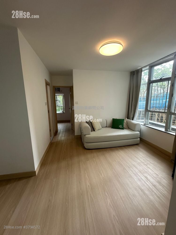 Academic Terrace Sell 2 Bedrooms , 1 Bathroom 531 ft²