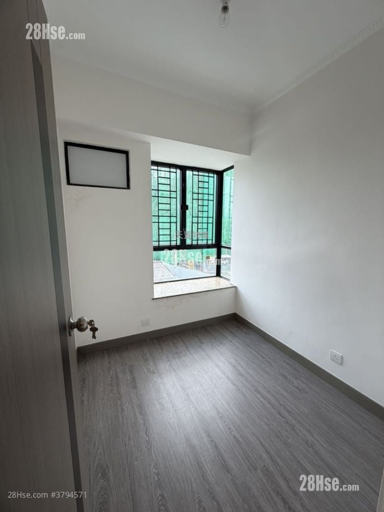 宝珊园 售盘 3 房 , 2 浴室 636 平方尺