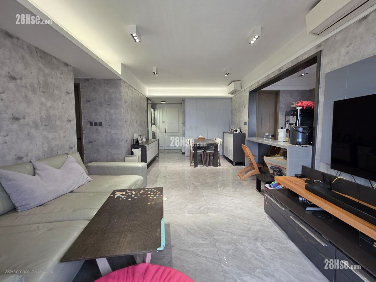 One Beacon Hill Sell 1,101 ft²